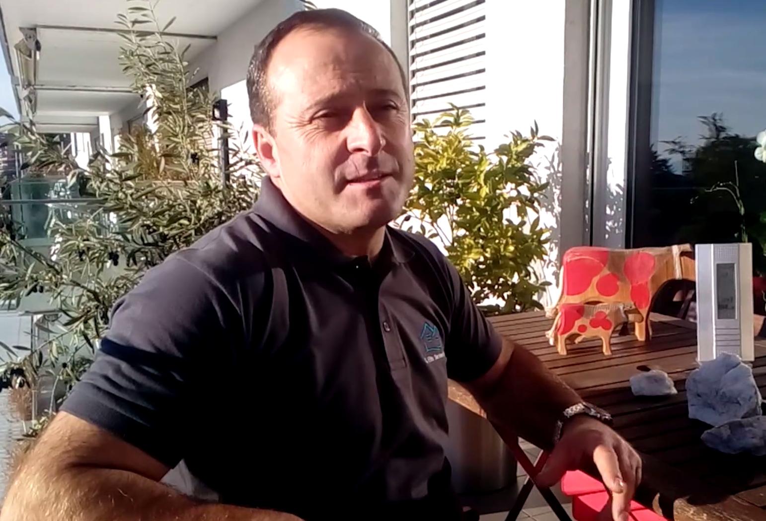 José Gonçalves fala ao vídeo