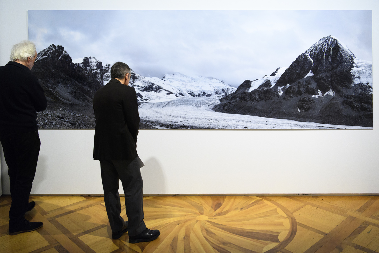 A Valais glacier no longer useful as a climate archive