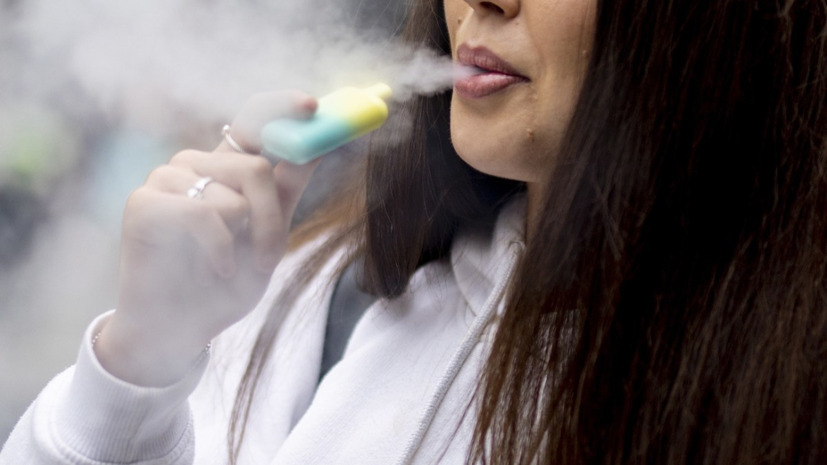 vapen in china verboten Billig-Vapes aus China: Gefährlich und schwer zu kontrollieren main image 0