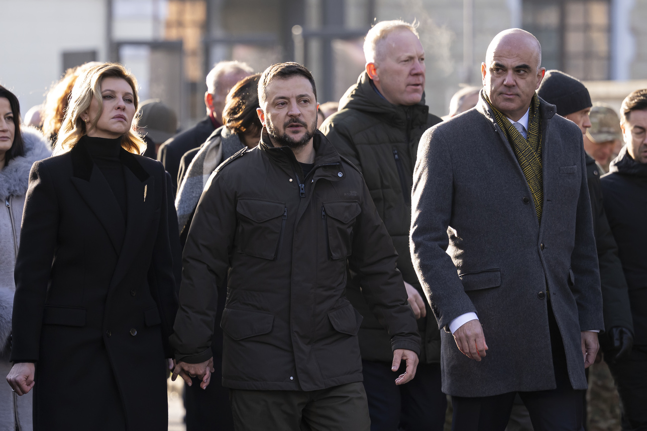 Alain Berset (right) with Ukrainian President Volodymyr Zelensky and his wife in Kyiv in November