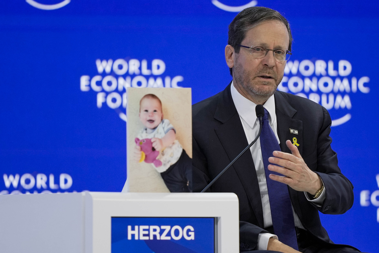 isaac herzog