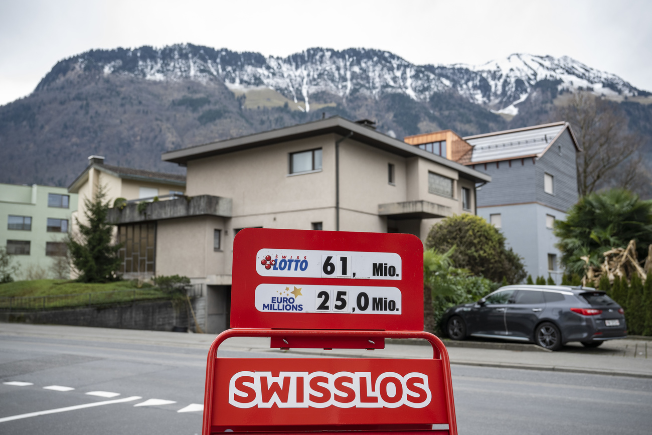 Ein Lottostand in Stans