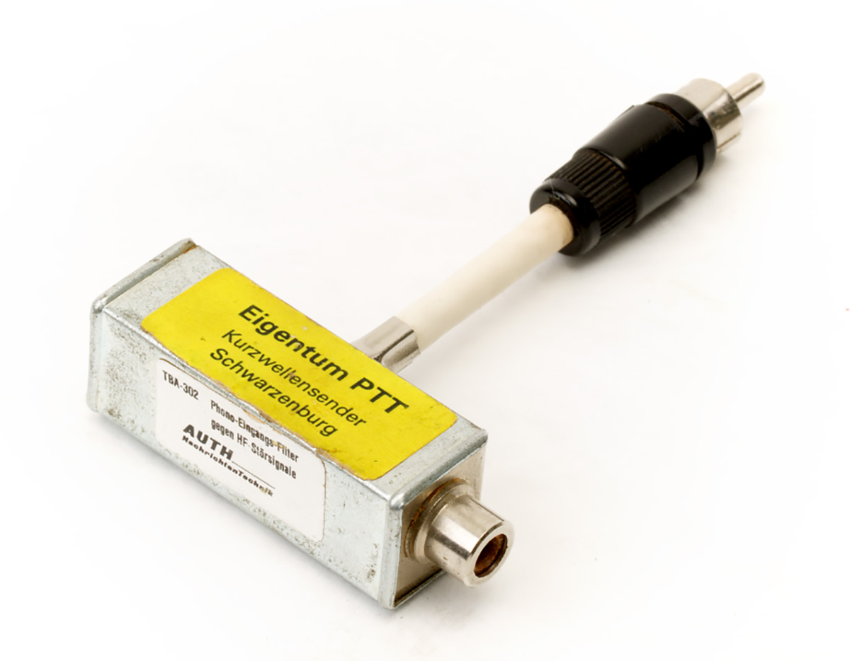 Filter gegen das Rauschen eines elektrischen Geräts
