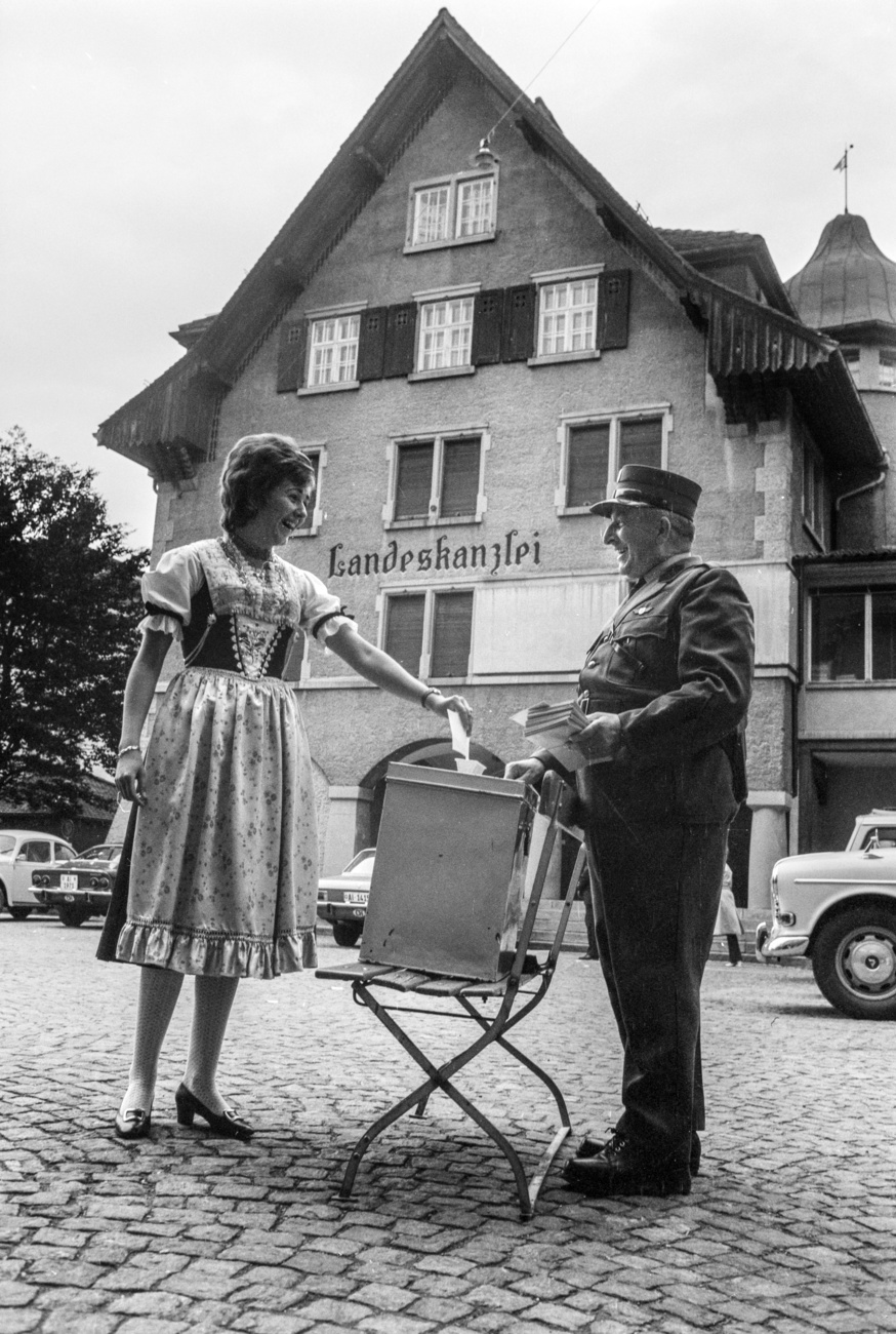 Woman votes in Appenzell Inner Rhodes in 1971,
