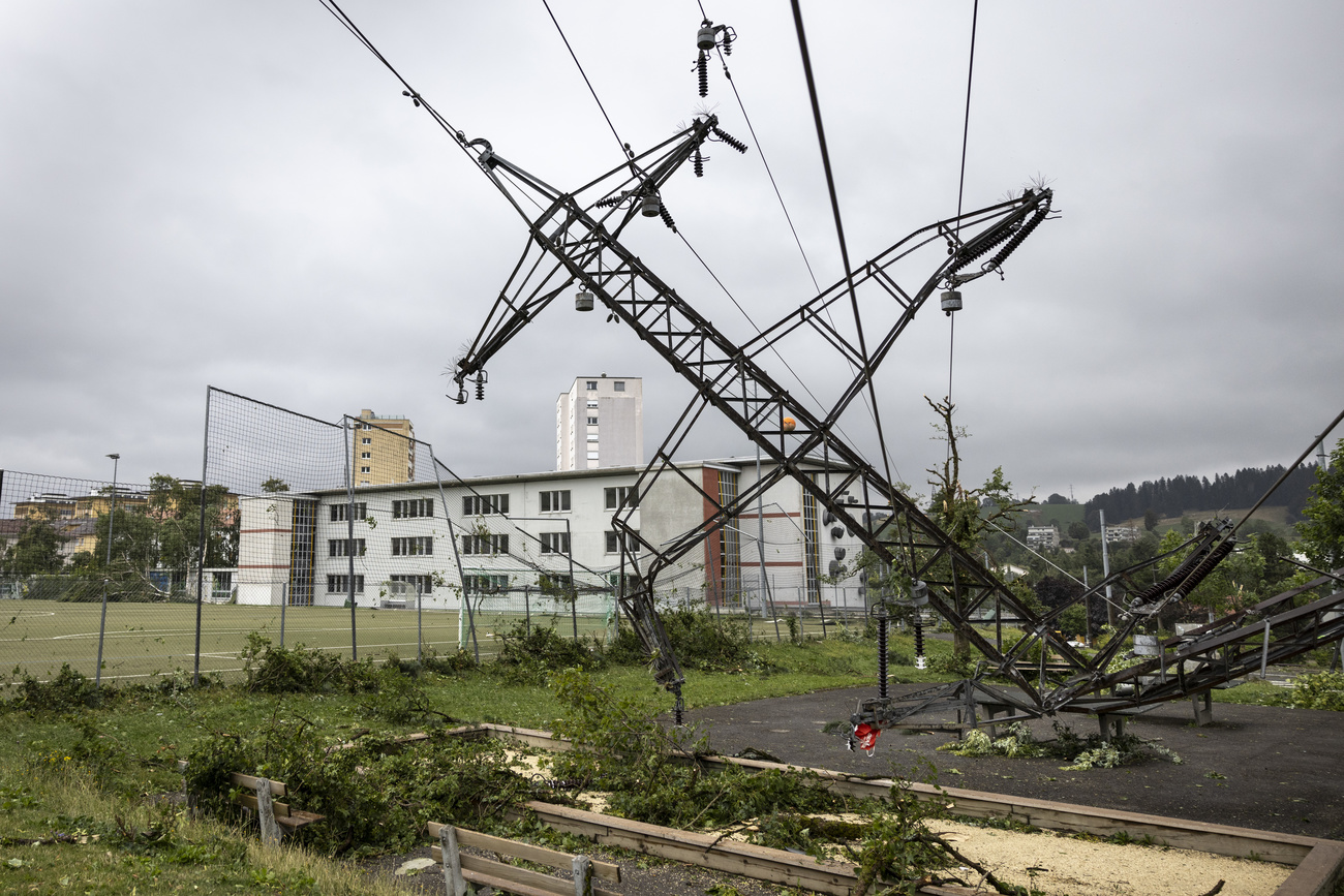 Das Gebäude wurde durch einen Sturm in der Schweiz zerstört