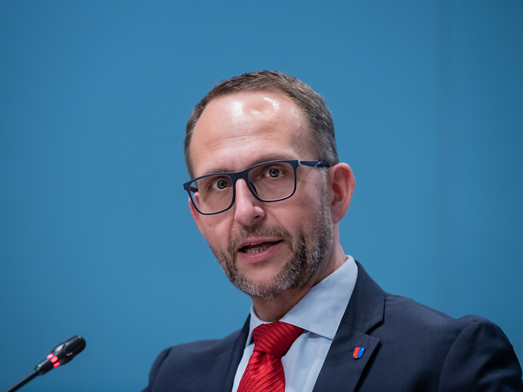Norman Gobbi gibt Leitung der Tessiner Kantonspolizei ab - SWI swissinfo.ch