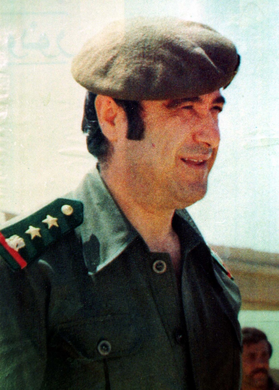 uomo in divisa