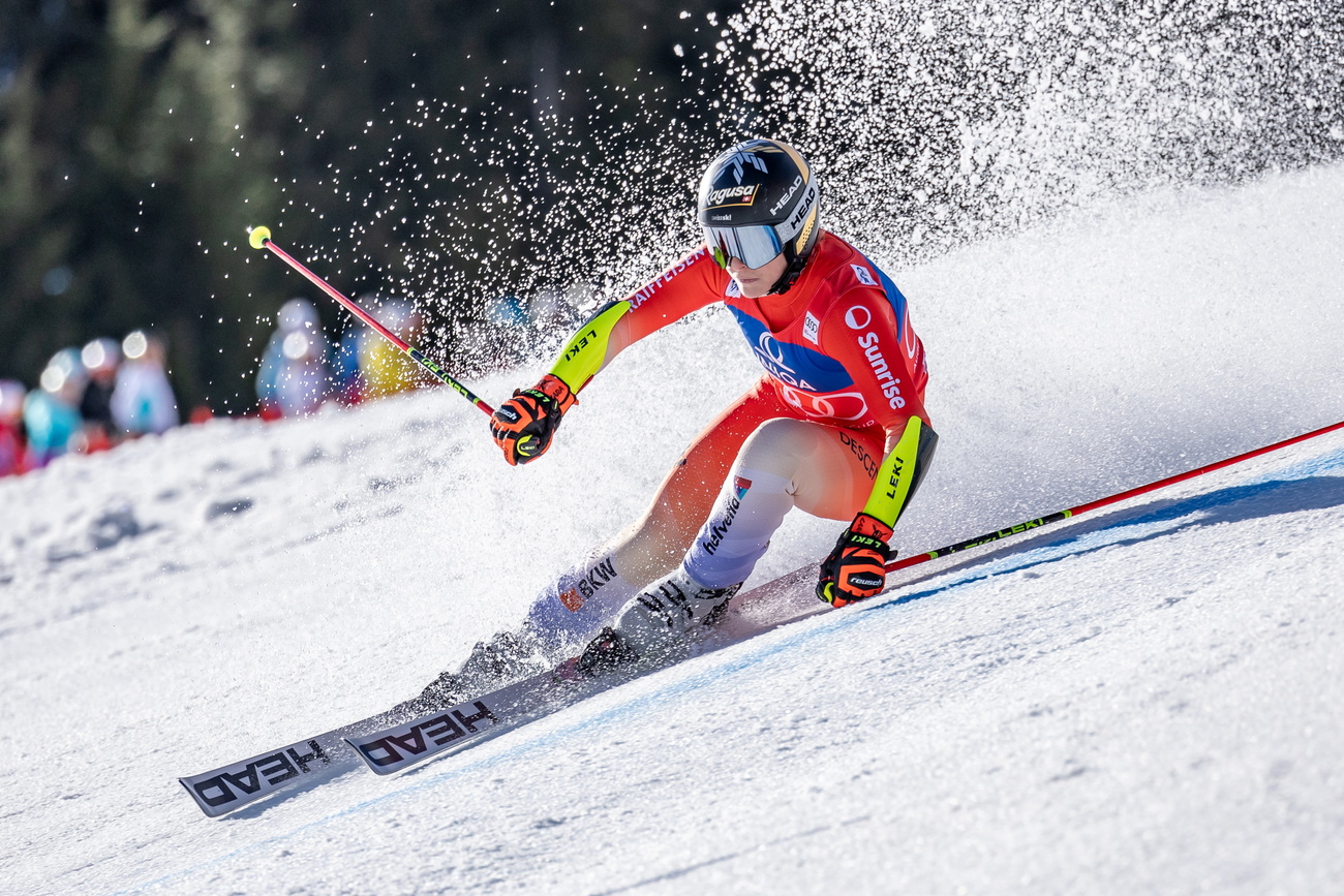 Lara Gut-Behrami sulla pista del gigante di Saalbach.