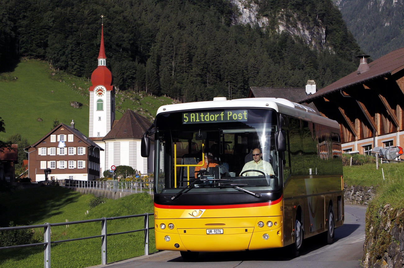 Un bus di AutoPostale.