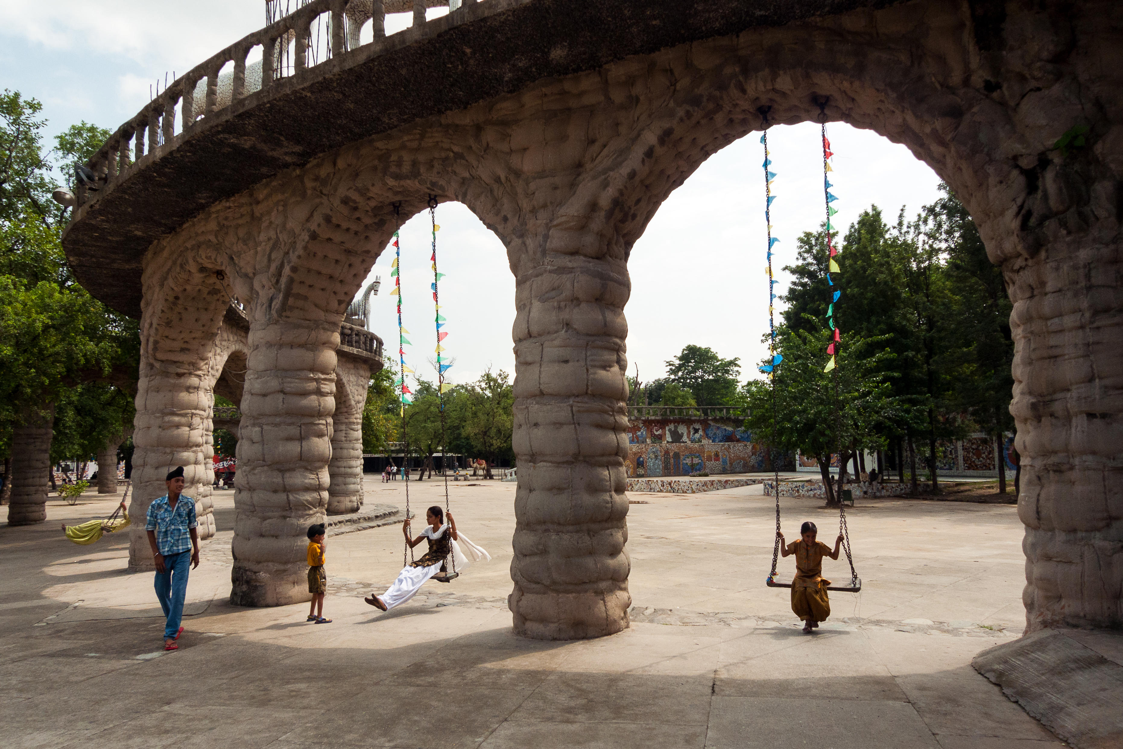 チャンディーガル・ロックガーデンは彫刻公園だ