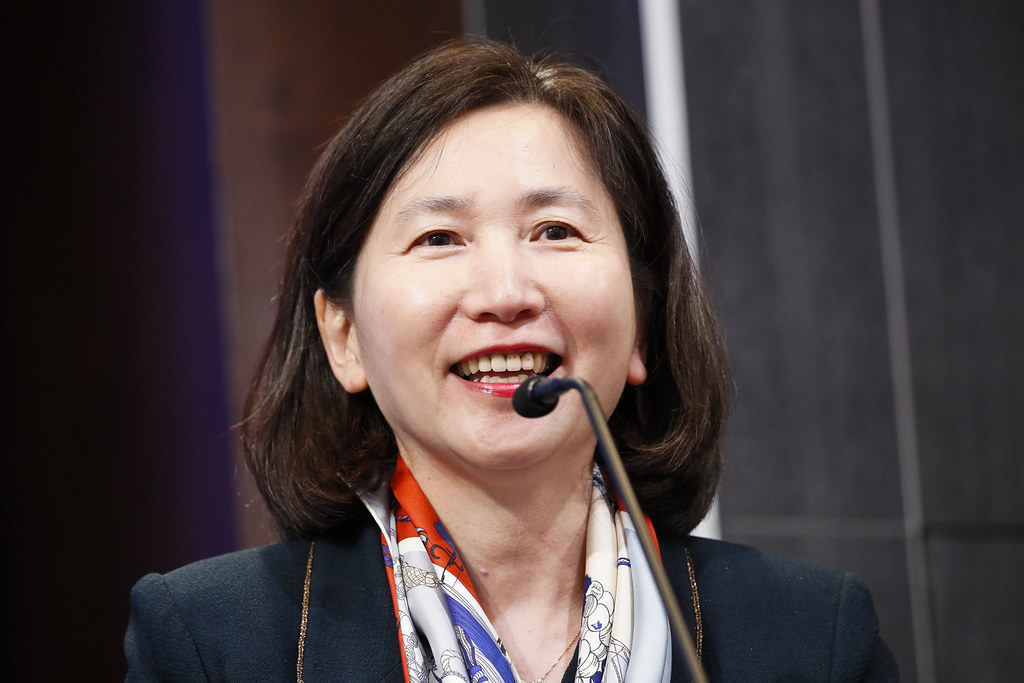 Portrait d'une femme politique coréenne