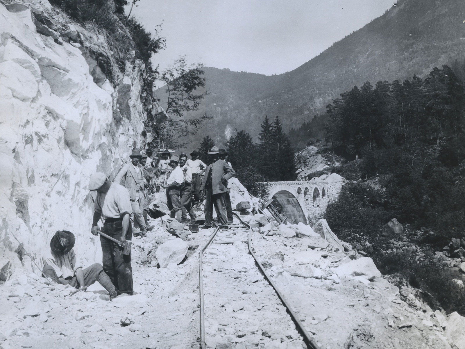 historisches bild der centovallibahn