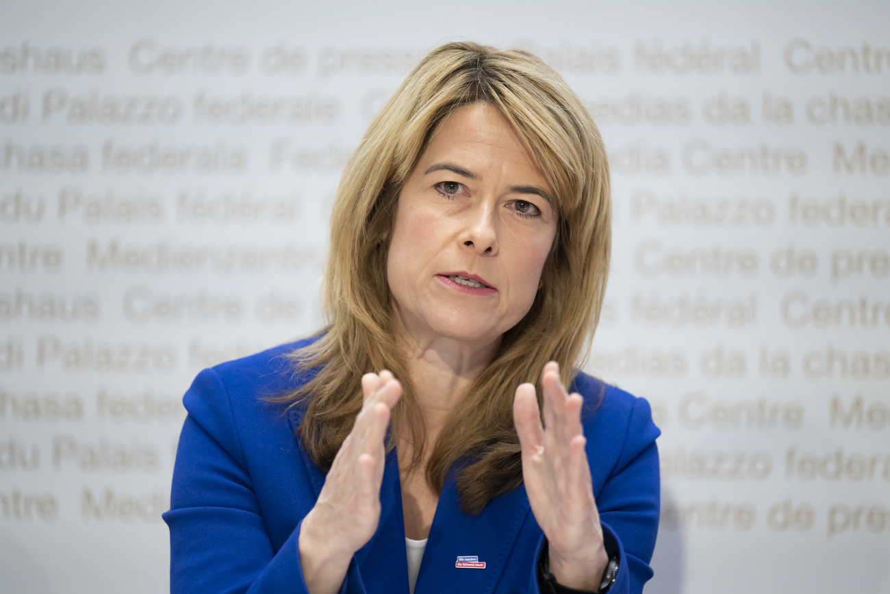 Swiss parliamentary committee backs plan to deport asylum seekers  