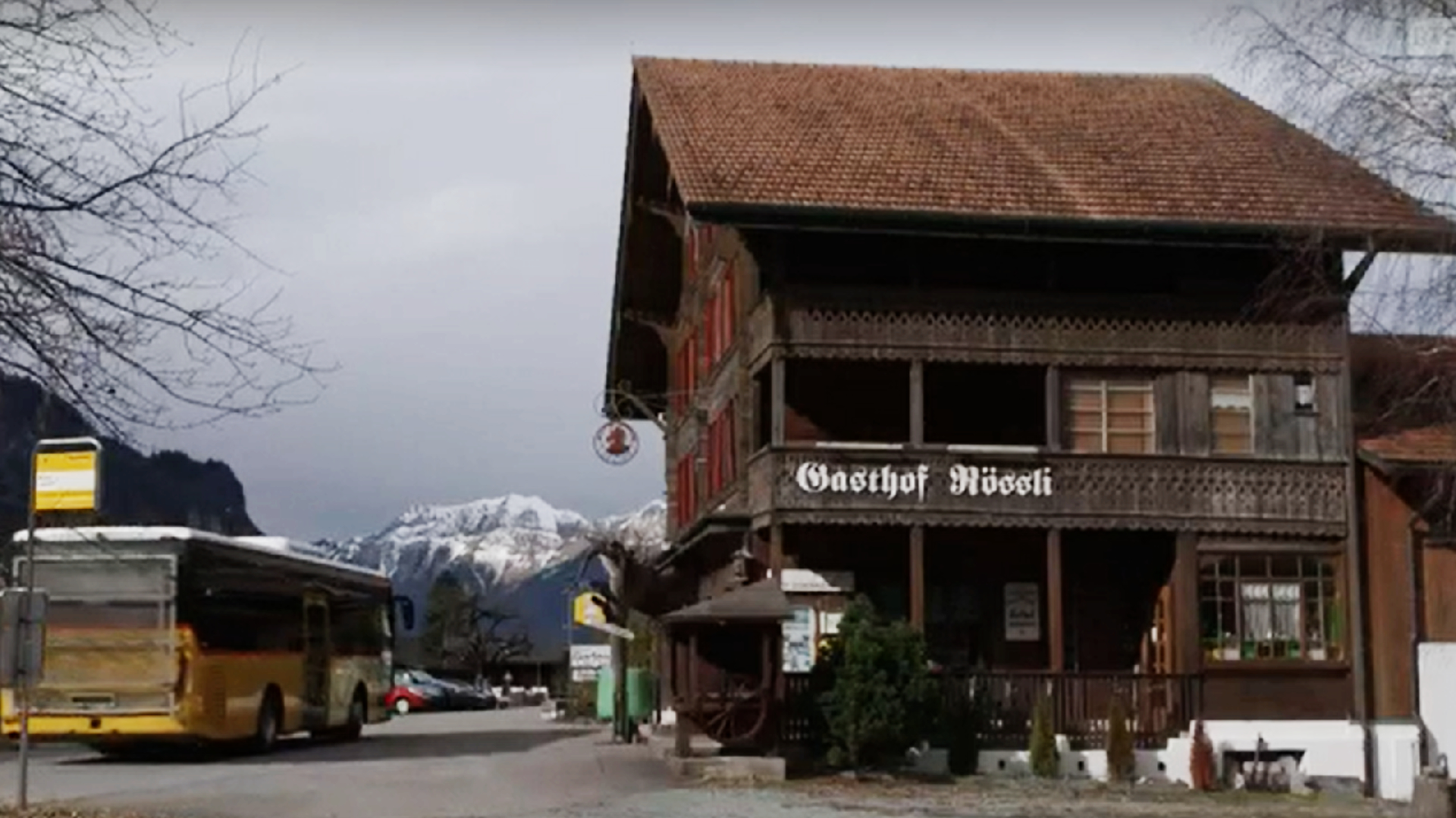 Der Gasthof Rössli in Meiringen, in dem der junge chinesische Besitzer der Spionage beschuldigt wird.