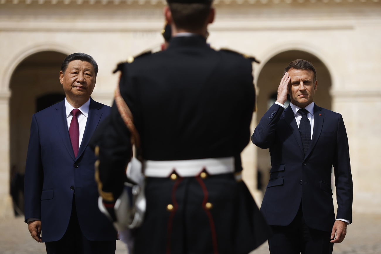 Xi Jinping e Emmanuel Macron