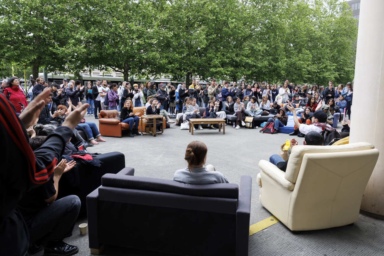 Students at a pro-Palestine sit-in at the University of Geneva