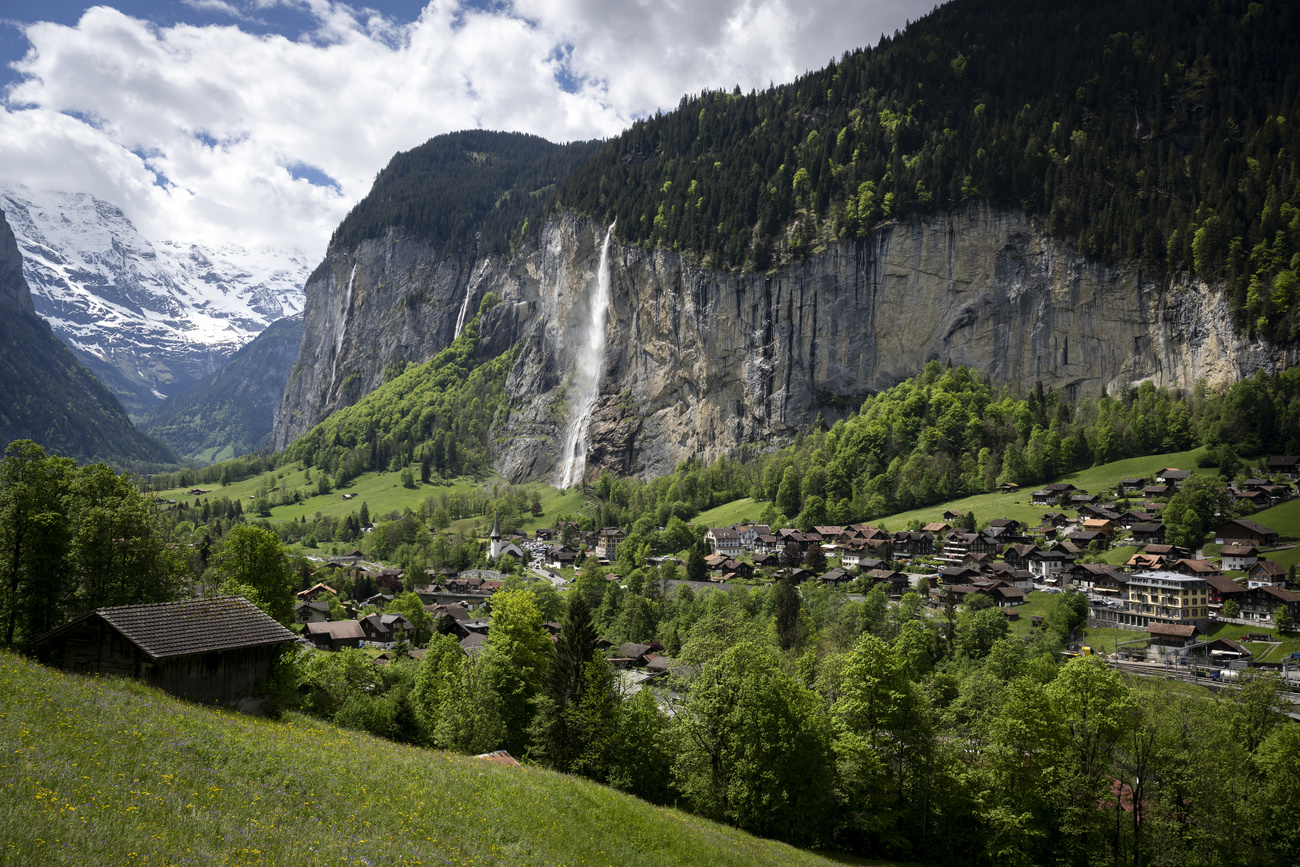 Бернский Оберланд, регион Лаутербруннен.