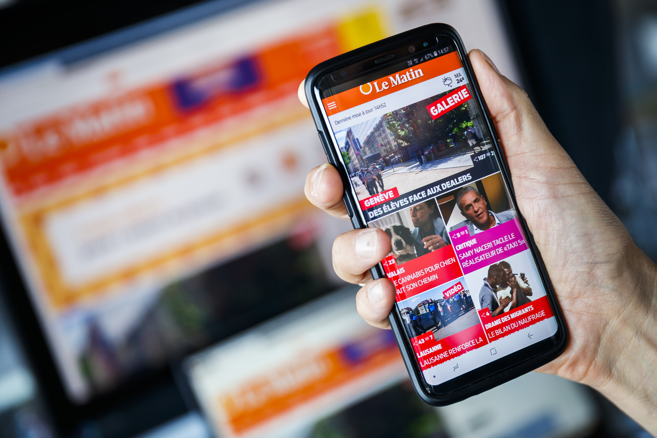 路透新闻研究所今年的《数字新闻报告》(Digital News Report)指出,人们不再关注新闻的主要原因之一是铺天盖地的信息量。