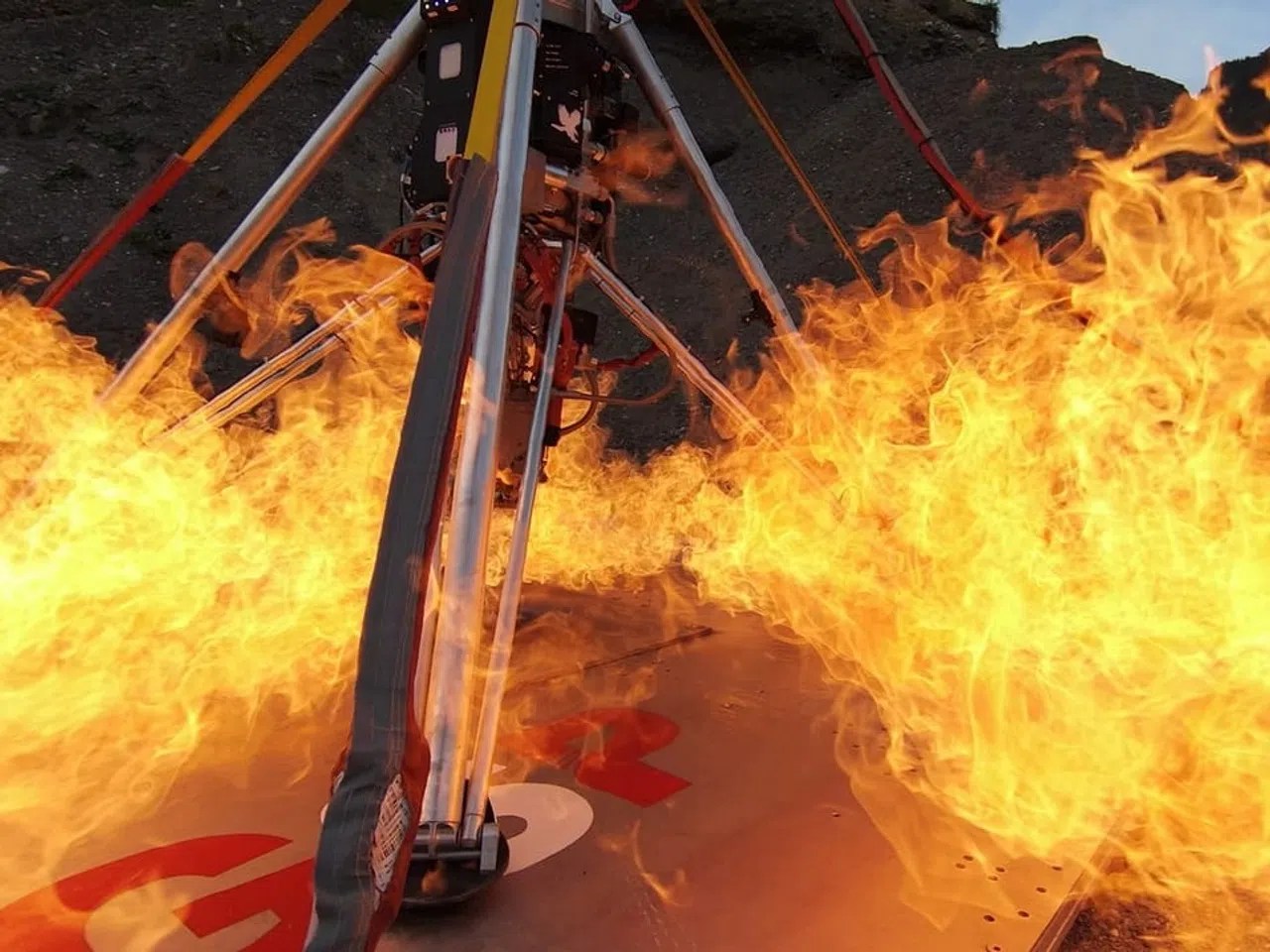 feuer beim raketentest