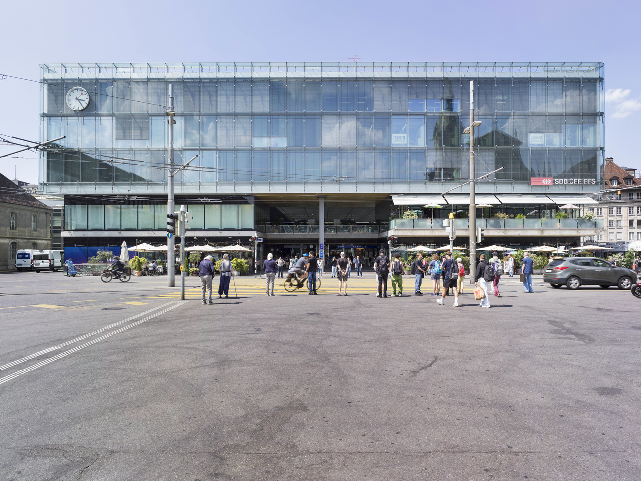 bahnhof bern