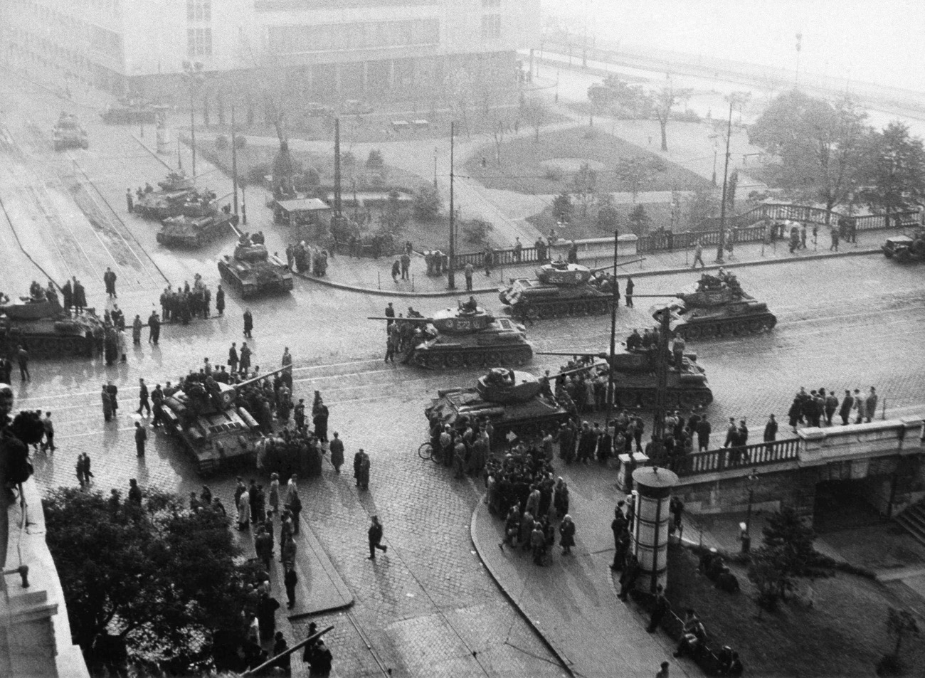 many tanks