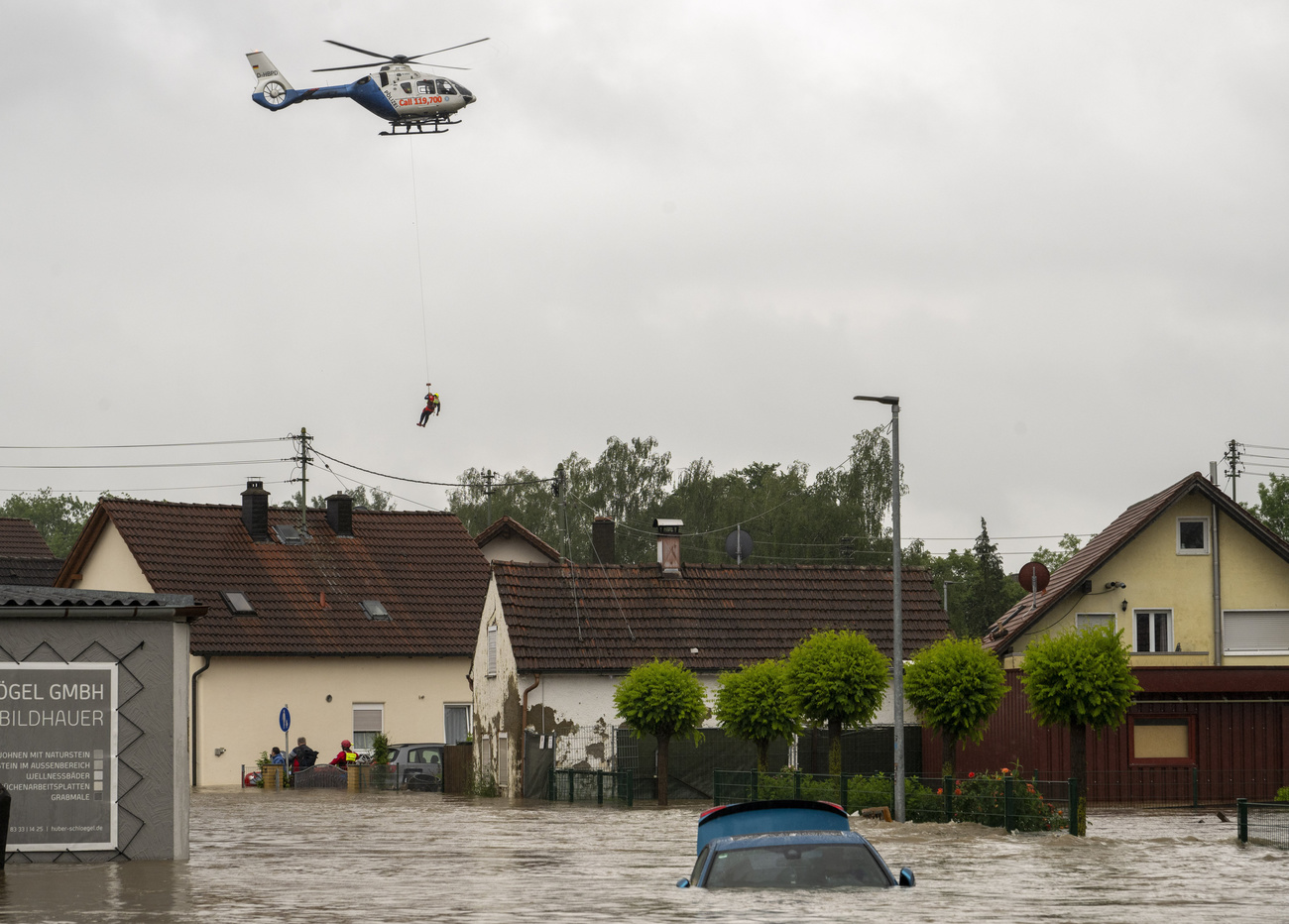 Soccorsi dal cielo a Babenhausen (Baviera)