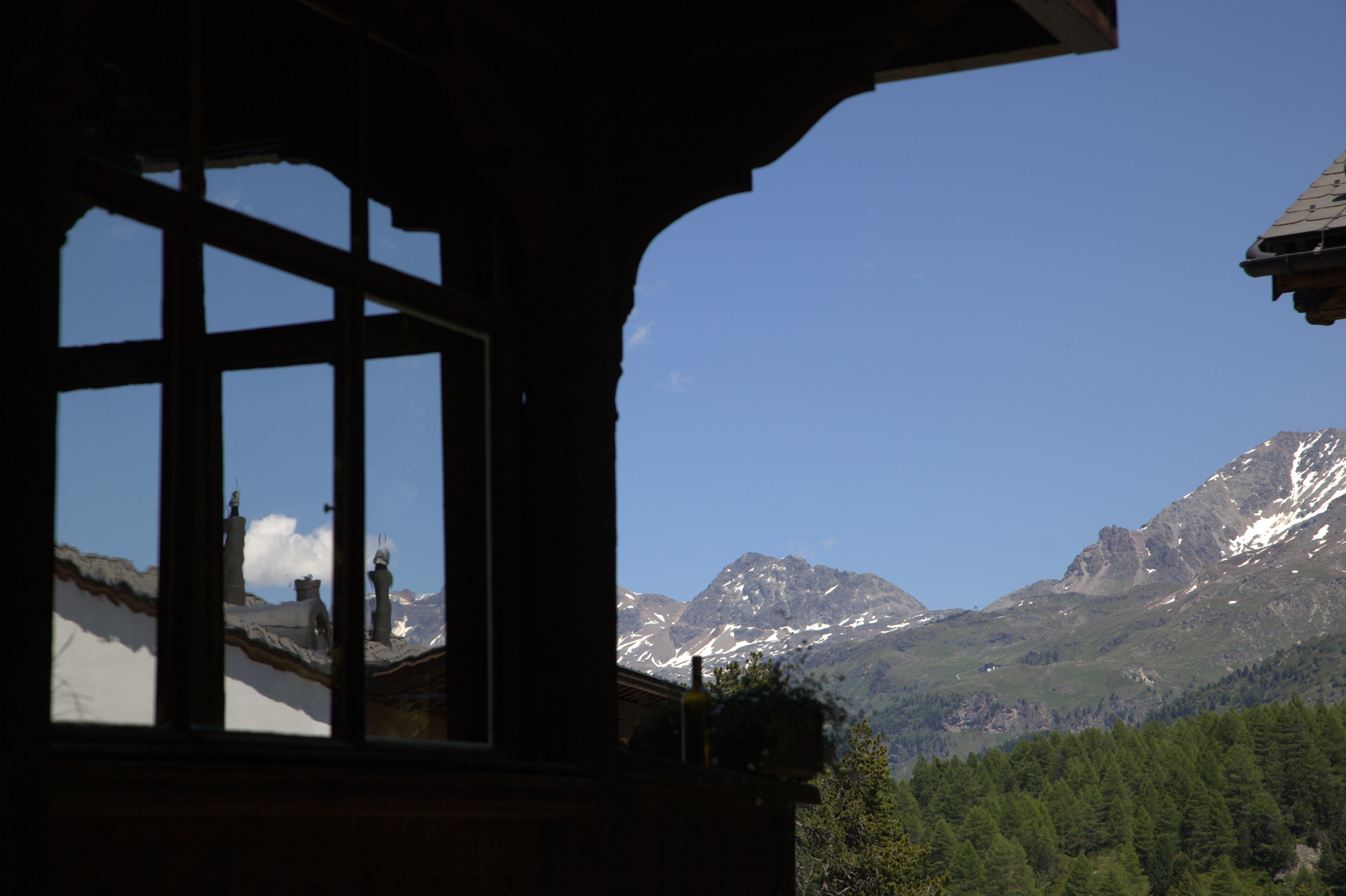 Vista delle montagne sopra Maloja.
