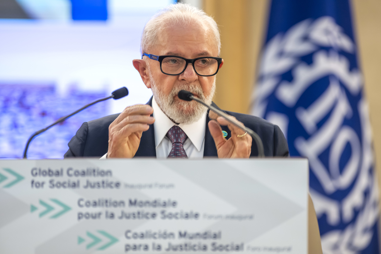 Президент Швейцарии Виола Амхерд обсудила мирные переговоры по Украине с бразильским президентом Лулой да Силвой.