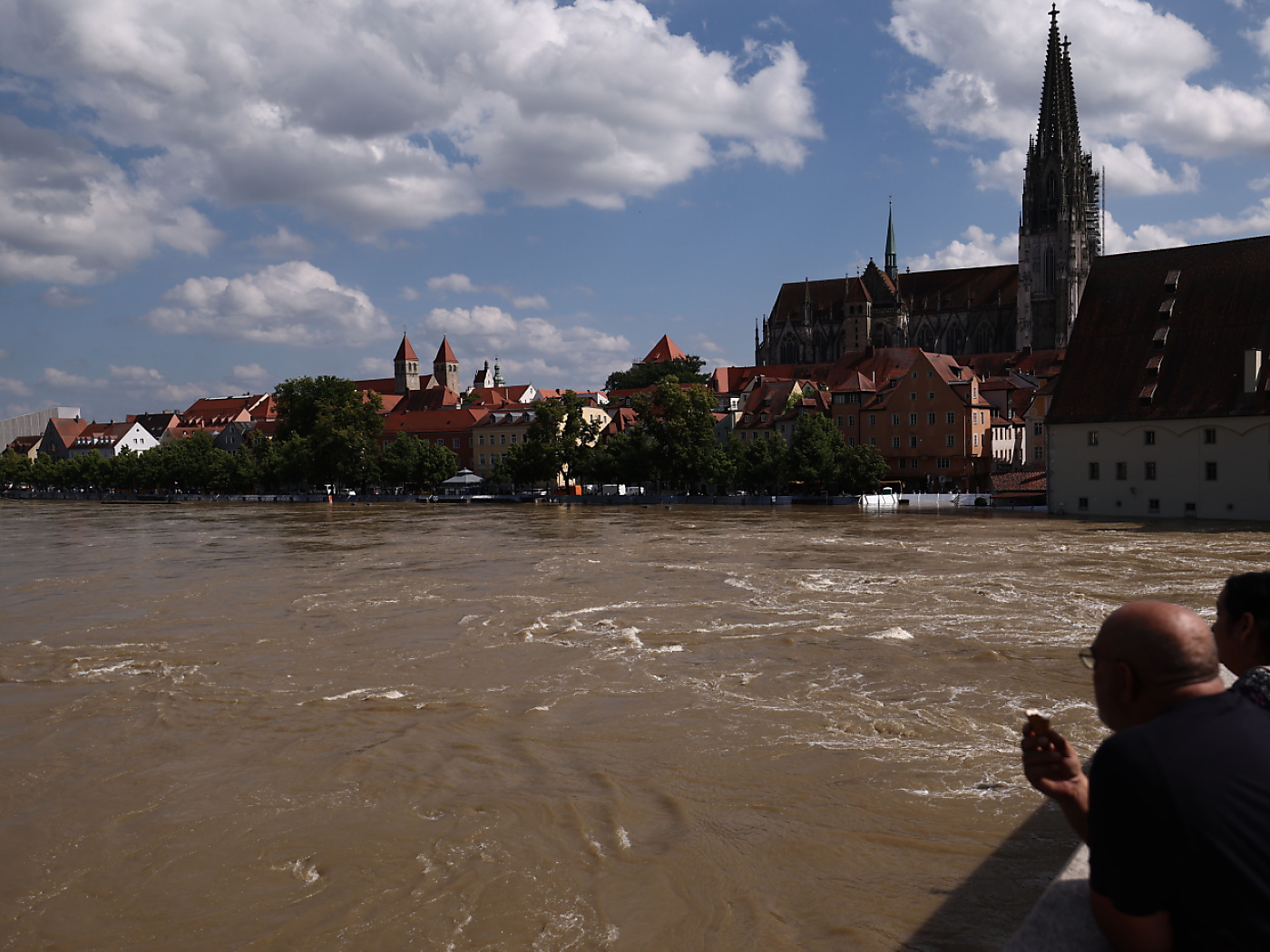 Au moins cinq morts dans les inondations du sud de l'Allemagne - SWI ...