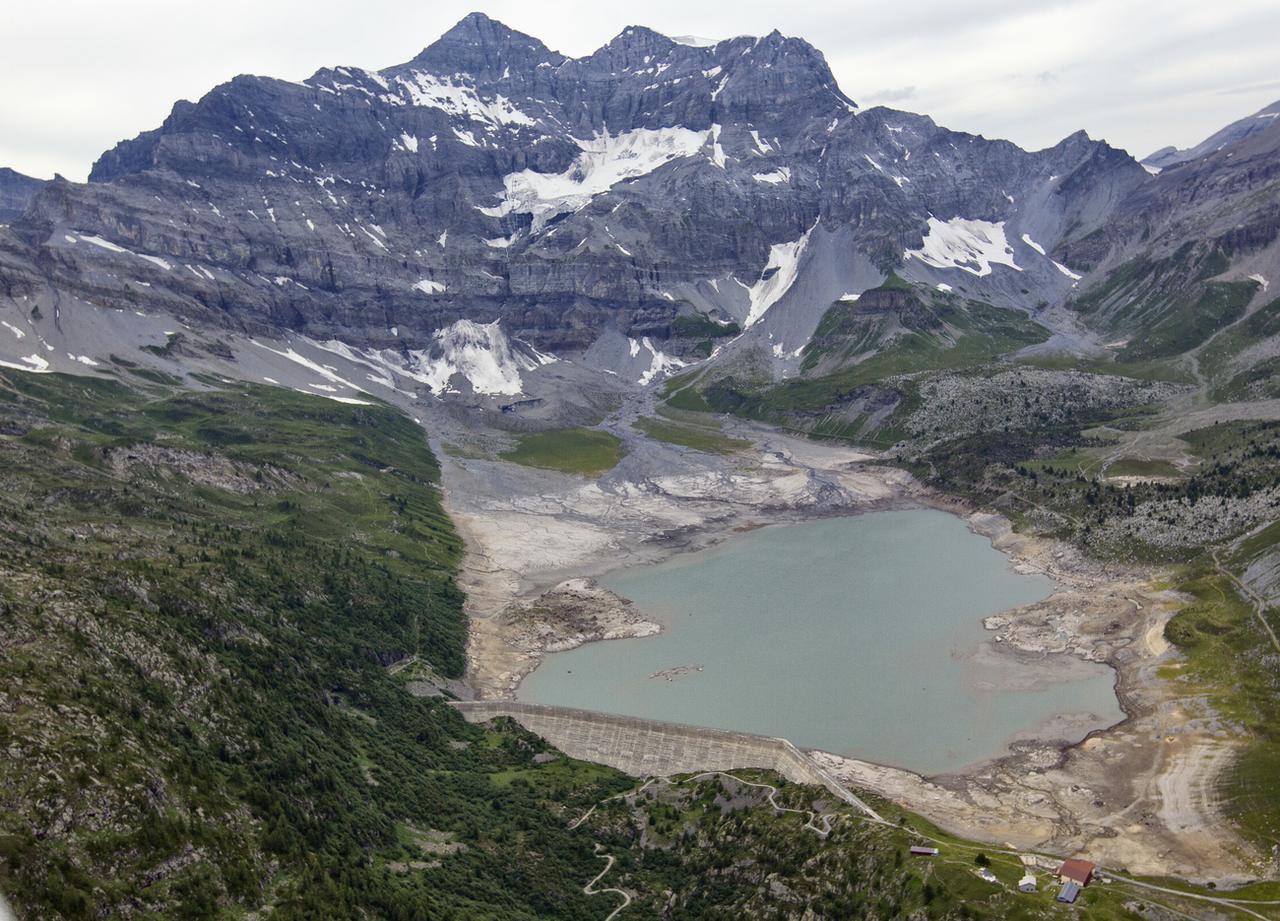 Salanfe dam, Valais.