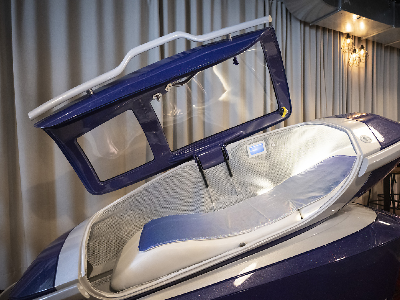 سيتم استخدام كبسولة الانتحار في سويسرا هذا العام