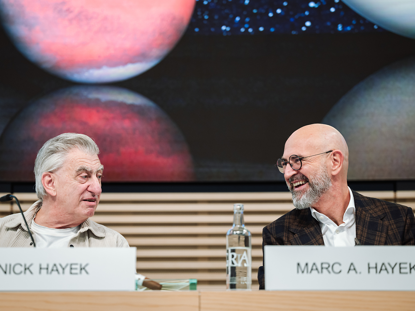 Swatch: Hayek family buys further shares for almost 11 million