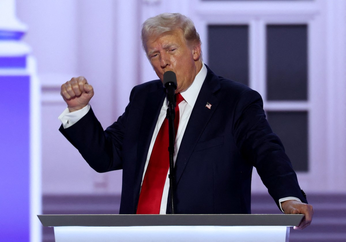Trump says he had 'very good call' with Ukraine's Zelenskiy, pledges to end war