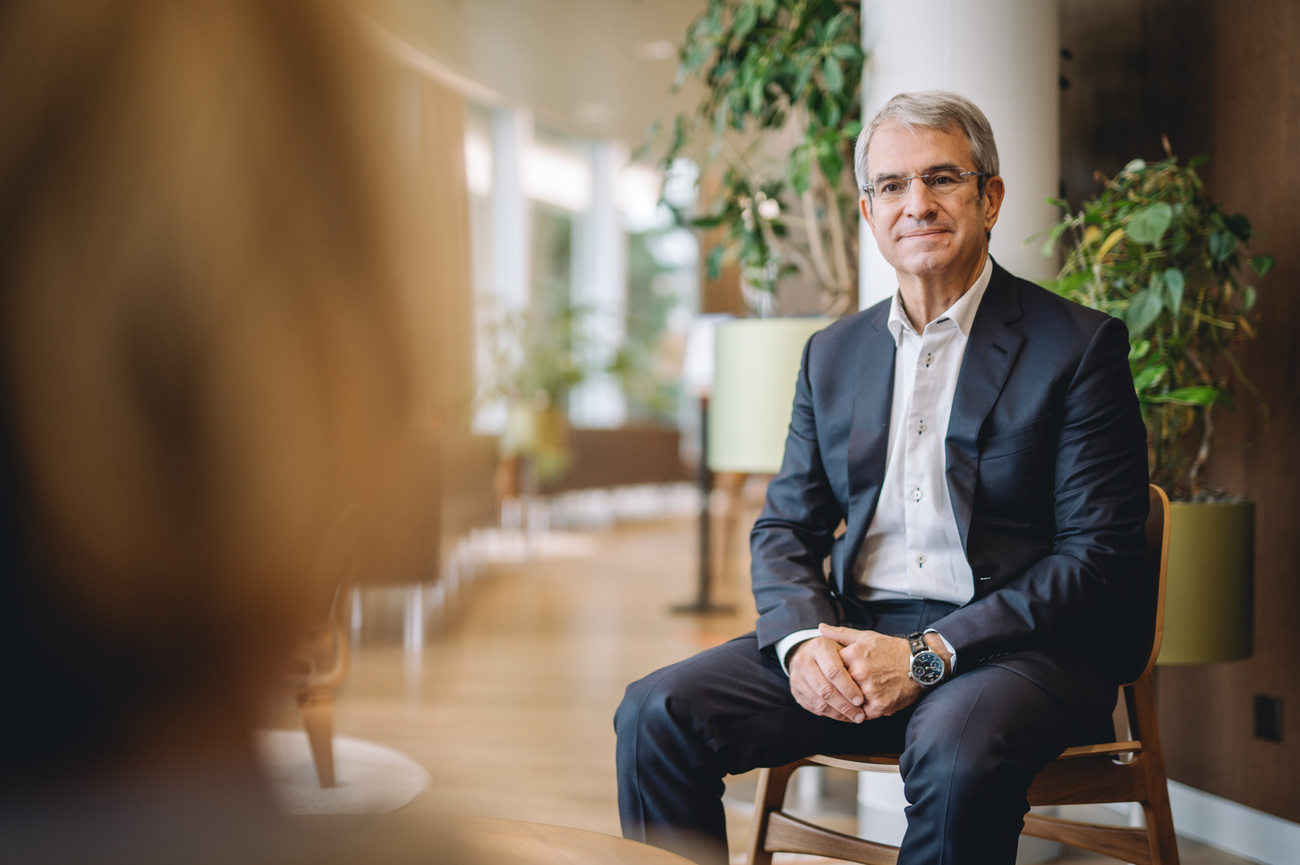 Quellen zufolge wurde Nestlé-CEO Schneider entlassen, was Platz für ...