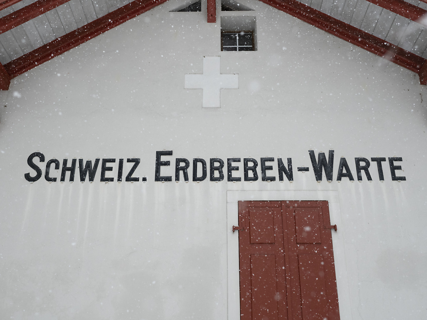 Swiss homeowners ‘should contribute to earthquake insurance’