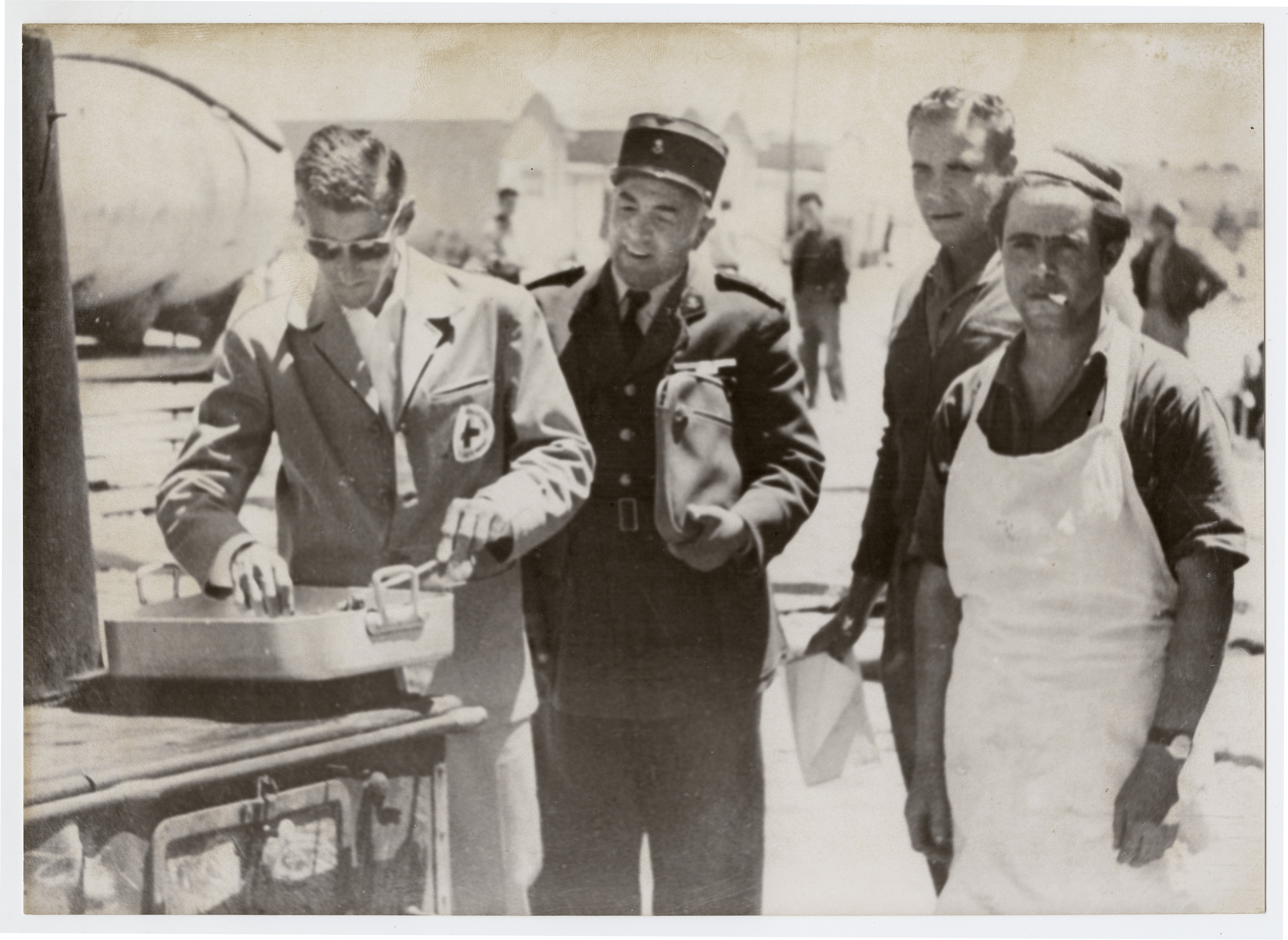 Djorf assembly centre. Fourth detention mission (15/05/1957 - 06/07/1957). With Mr Gaillard and Mr Gailland.