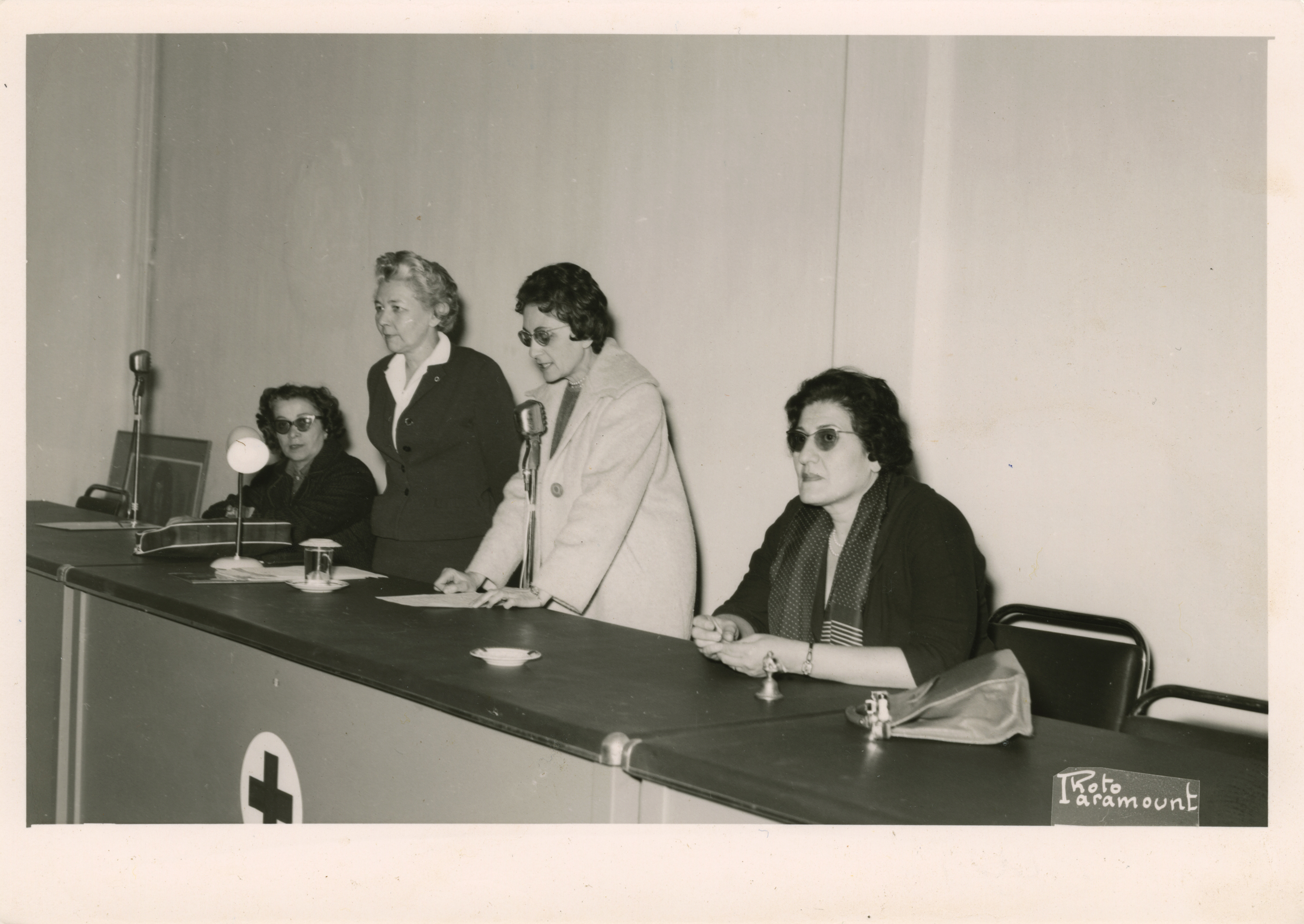 Mrs Hochar introduces Mrs Pfirter, head of the ICRC's medical staff department. Mrs Sarhal, Mrs Renée Araman, members of the Central Committee, who together with Mrs Hochar are responsible for the nursing school.