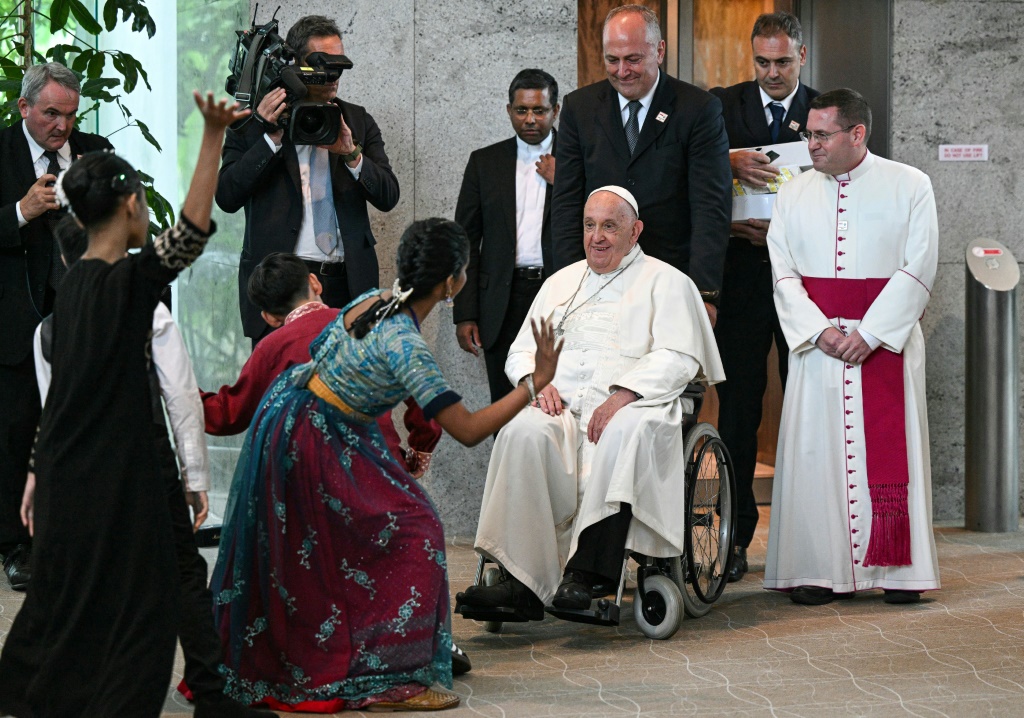 El papa llega a Singapur, última etapa de su gira por Asia-Pacífico - SWI swissinfo.ch