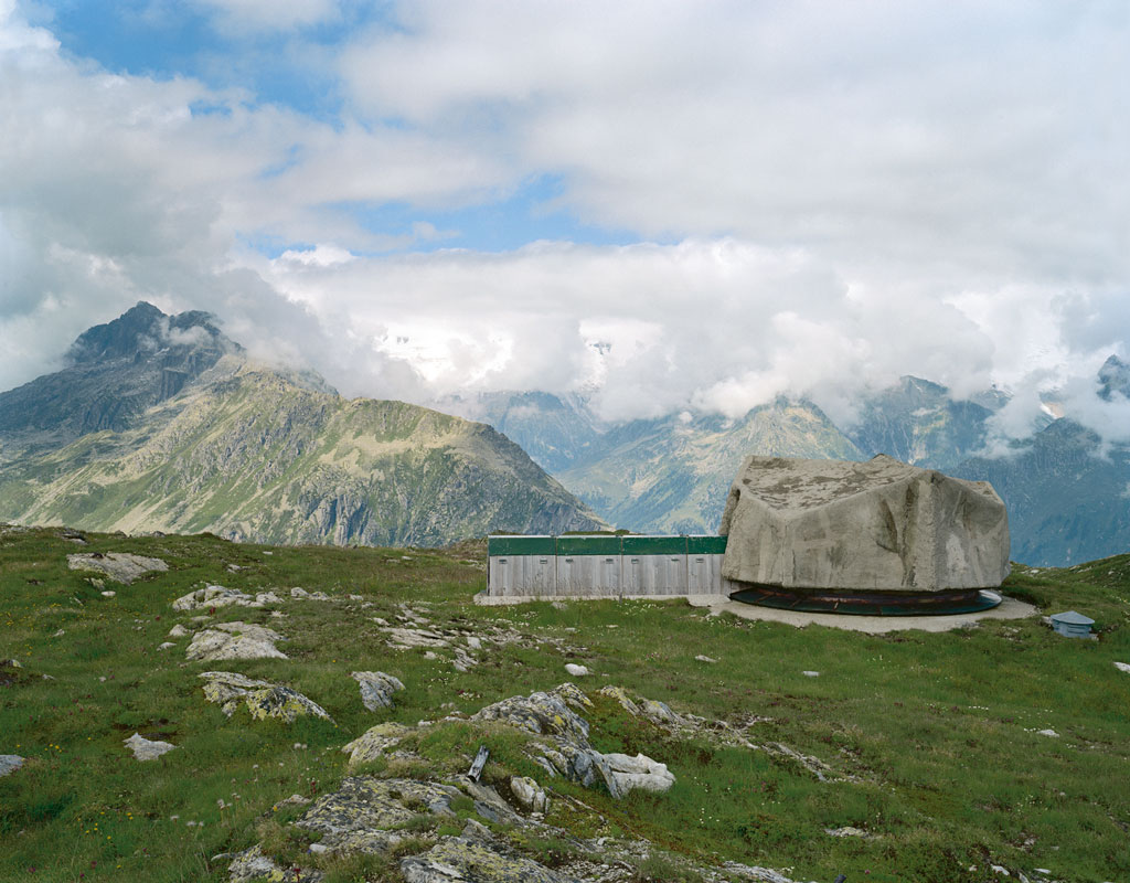 Ein Bunker in den Schweizer Alpen