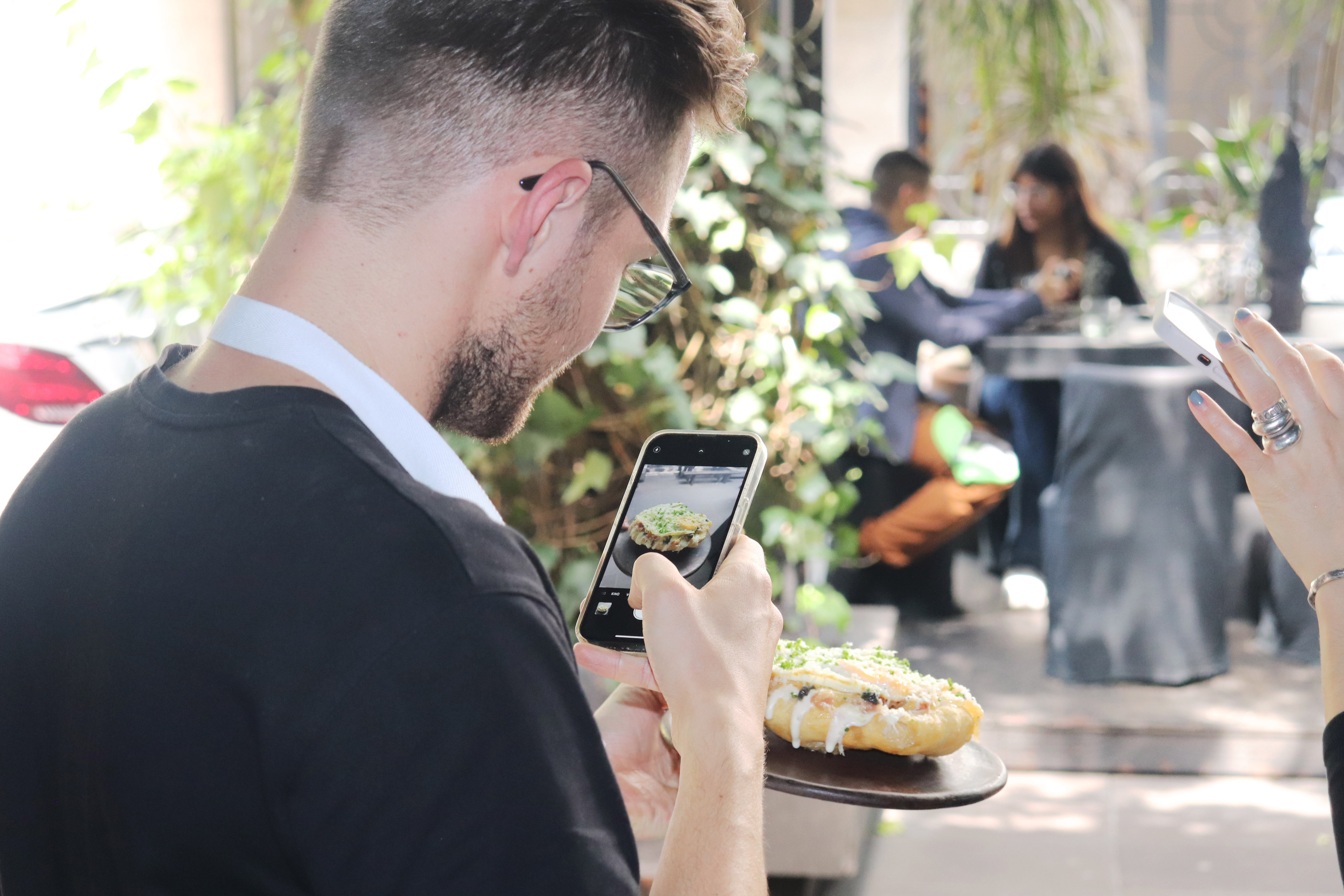 The photo of today's creation goes straight to Instagram.