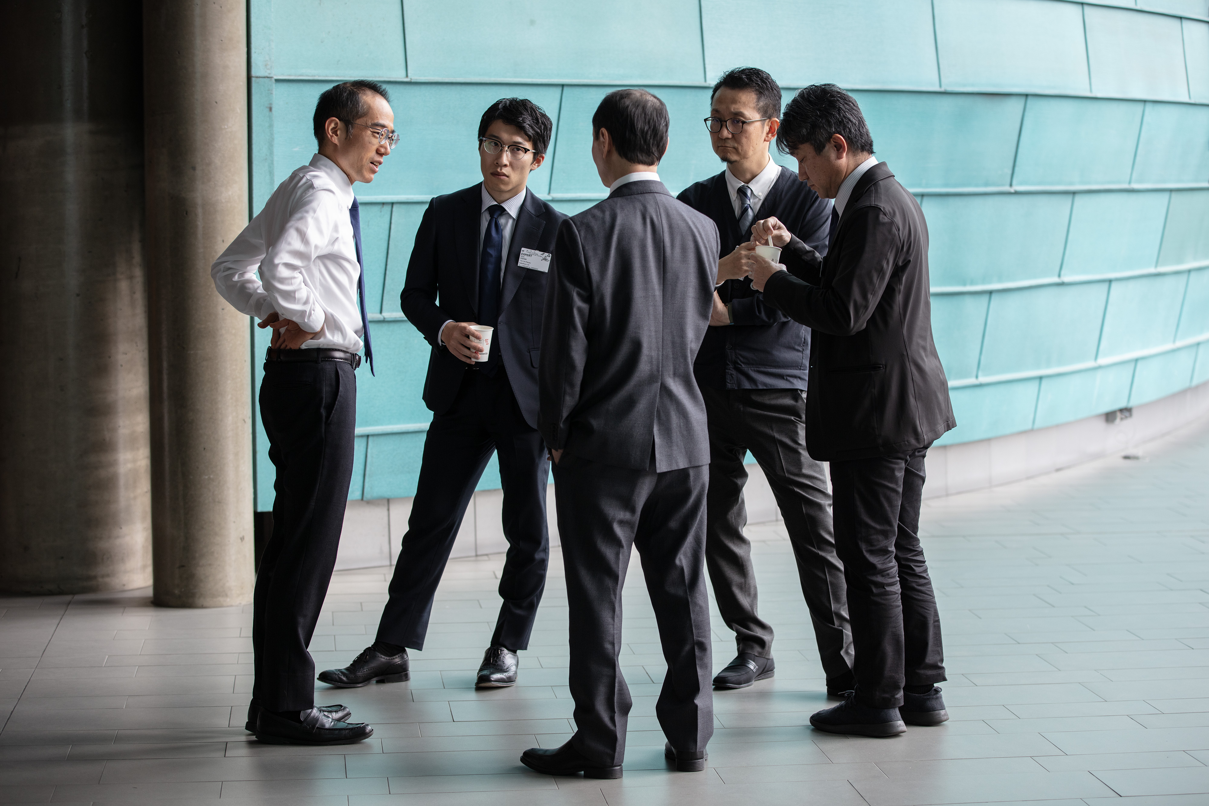 The Japanese delegation with representatives from international organisations.
