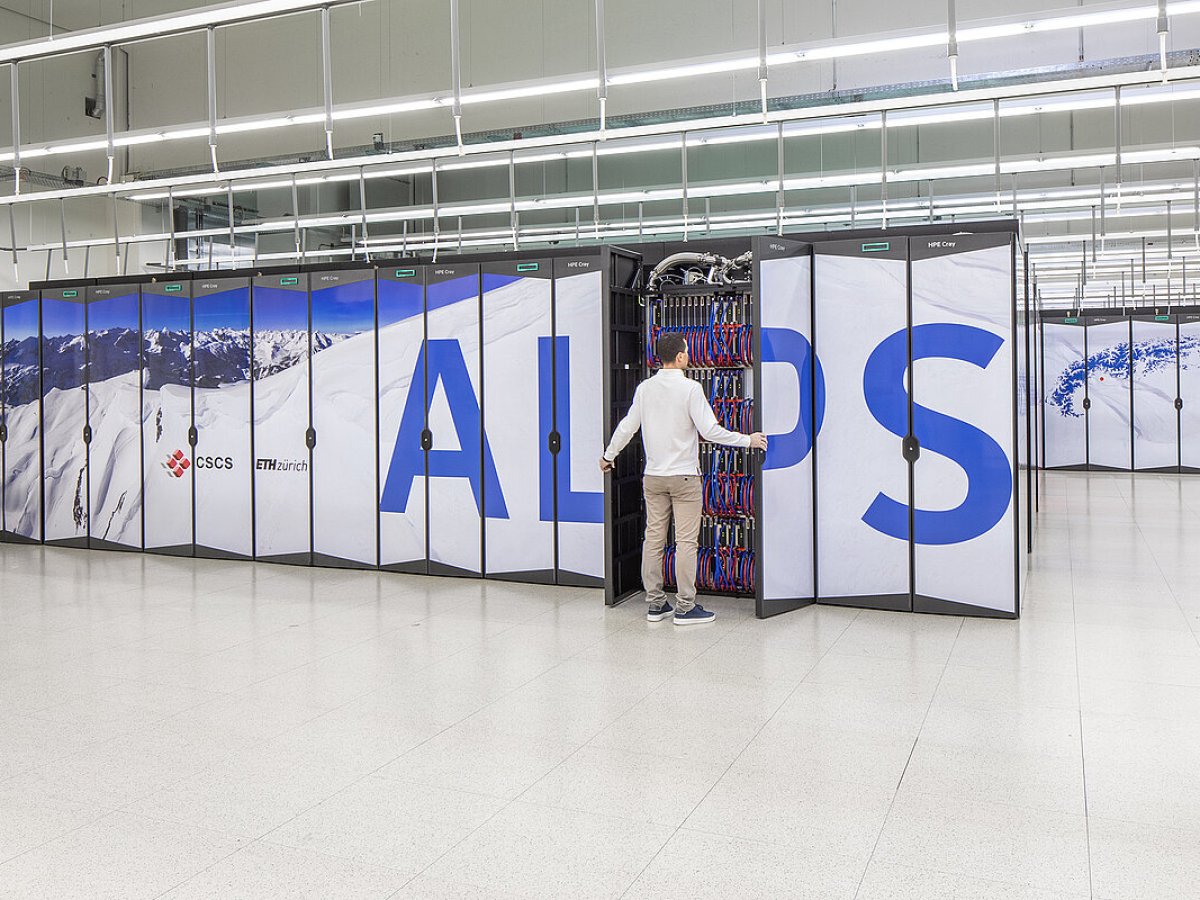 AIに強いスイスの新スパコン、科学向けに正式運用を開始 - SWI swissinfo.ch