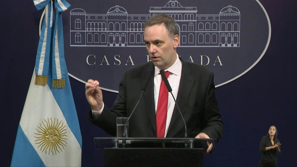 Gobierno de Milei deslinda responsabilidad por salto en la pobreza ...