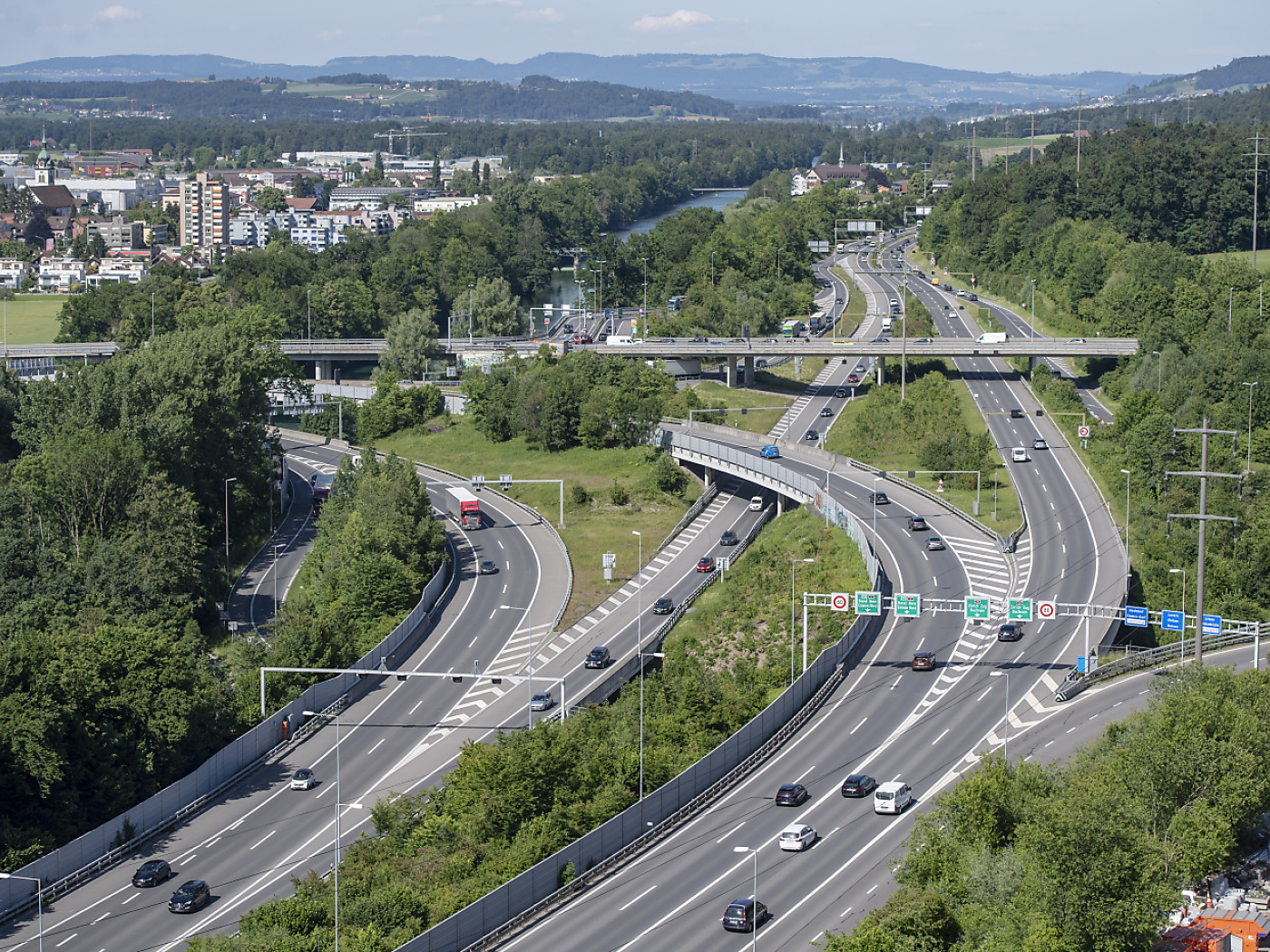 Sitemapcdatahttpwwdcellcare1comschone Autobahnen Schweiz Geschwindigkeit Ebenbild