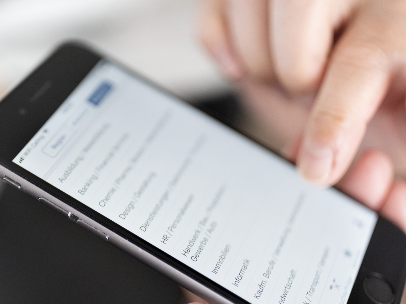 Internet use in Switzerland differs according to gender