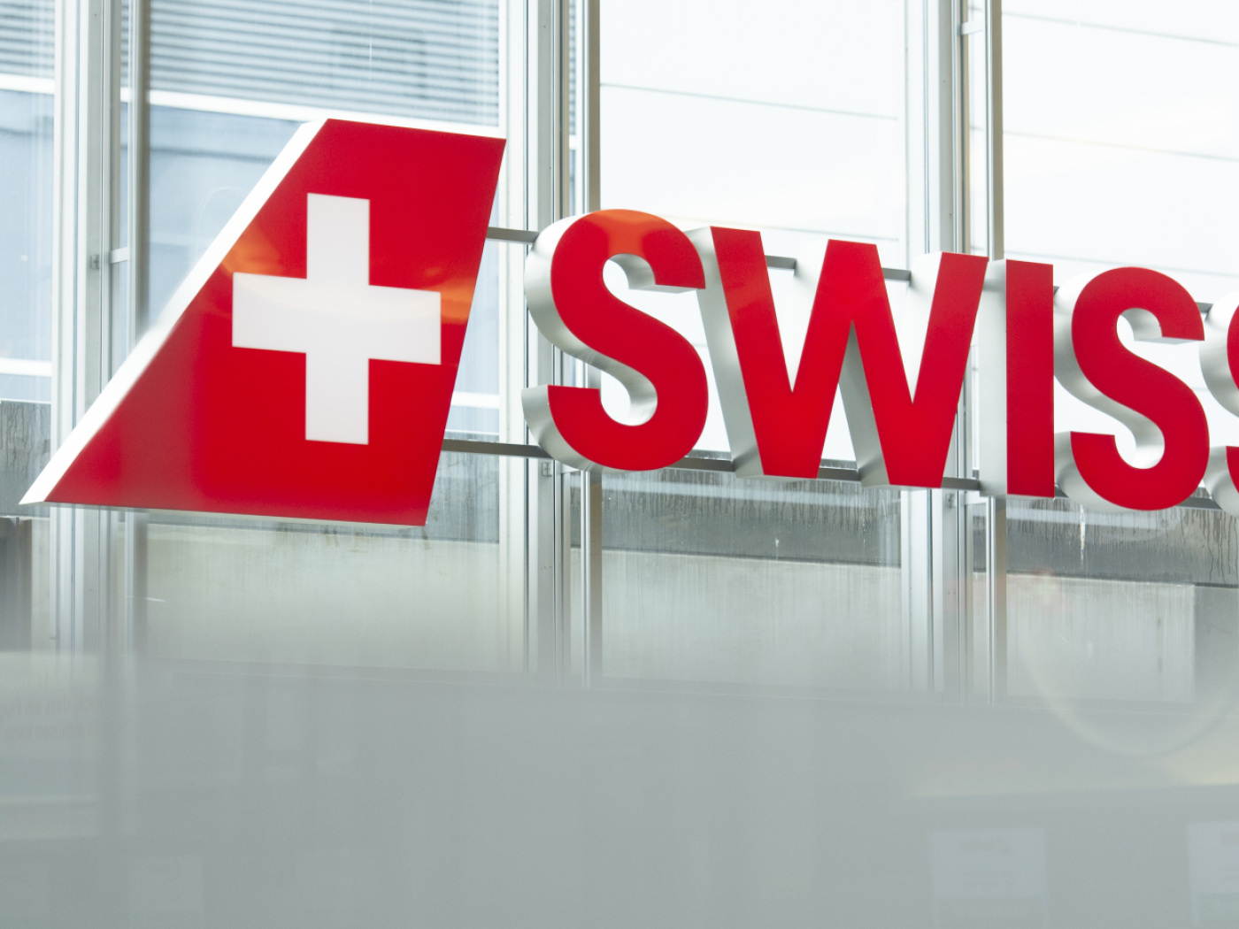 Swiss provides special flight after emergency landing in Graz