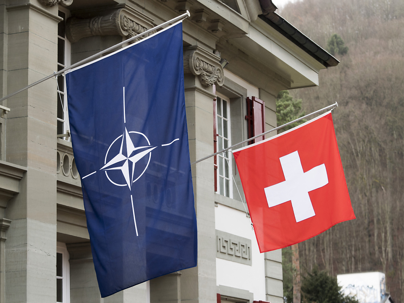 Federal government focuses on hybrid conflicts and NATO cooperation