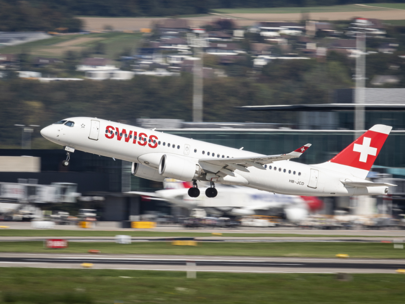 Emergency SWISS landing in Graz caused by technical problem - SWI ...