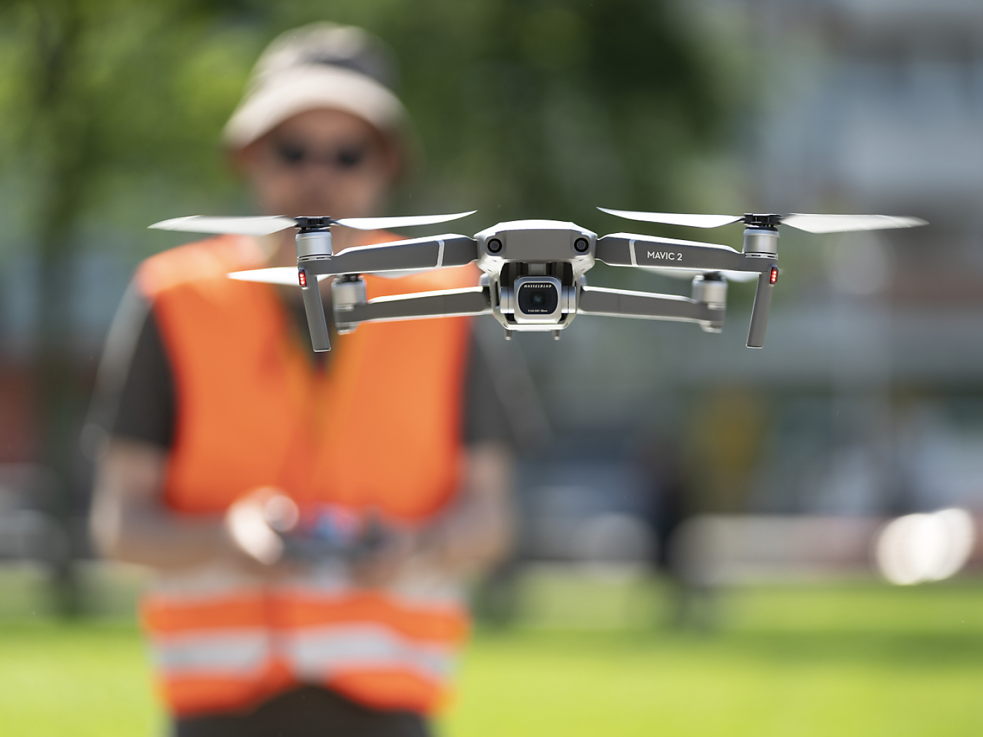 The Confederation wants to regulate airspace for drones