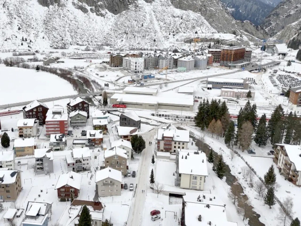 The Reuss neighbourhood (pictured above), which Sawiris had built from the ground up, is somewhat removed from the historic village centre of Andermatt.